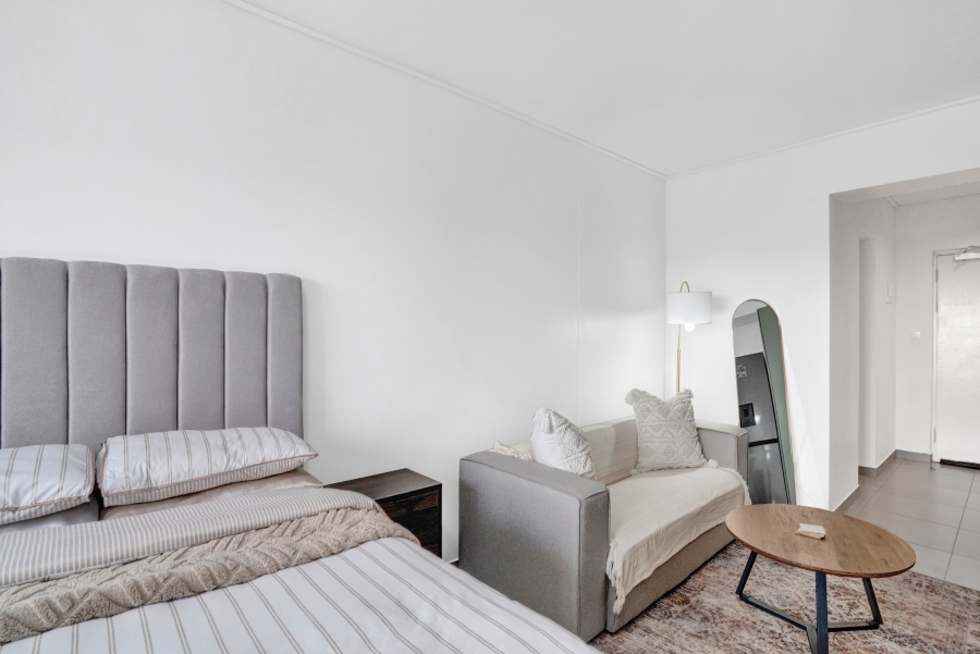 1 Bedroom Property for Sale in Mowbray Western Cape